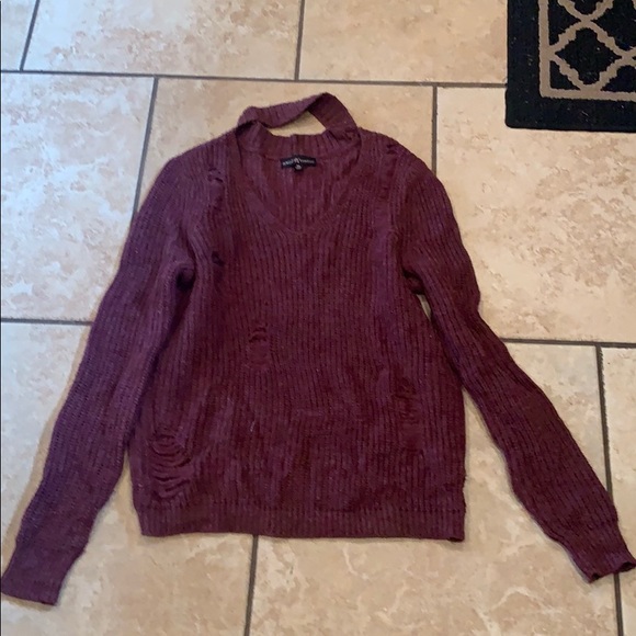 Sweater - Picture 1 of 1